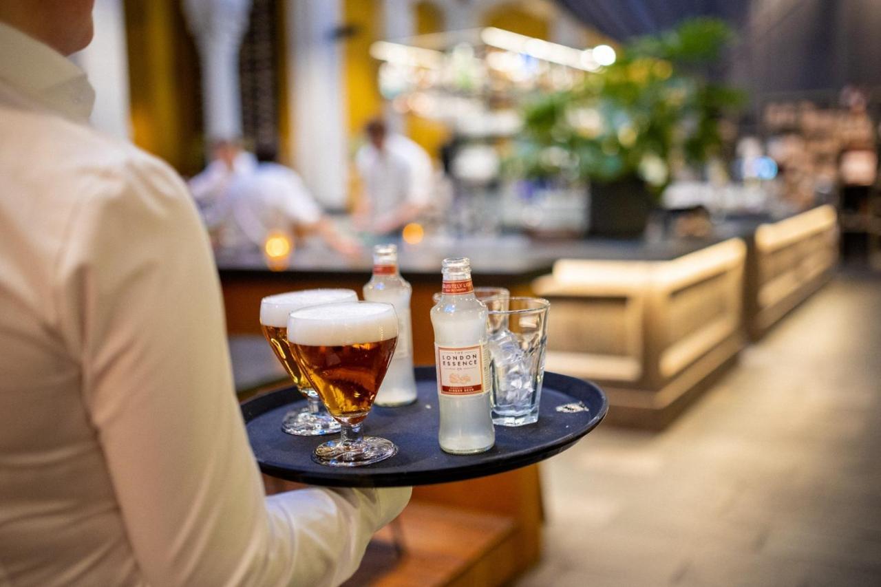 Post-Plaza Hotel & Grand Cafe Leeuwarden Dış mekan fotoğraf