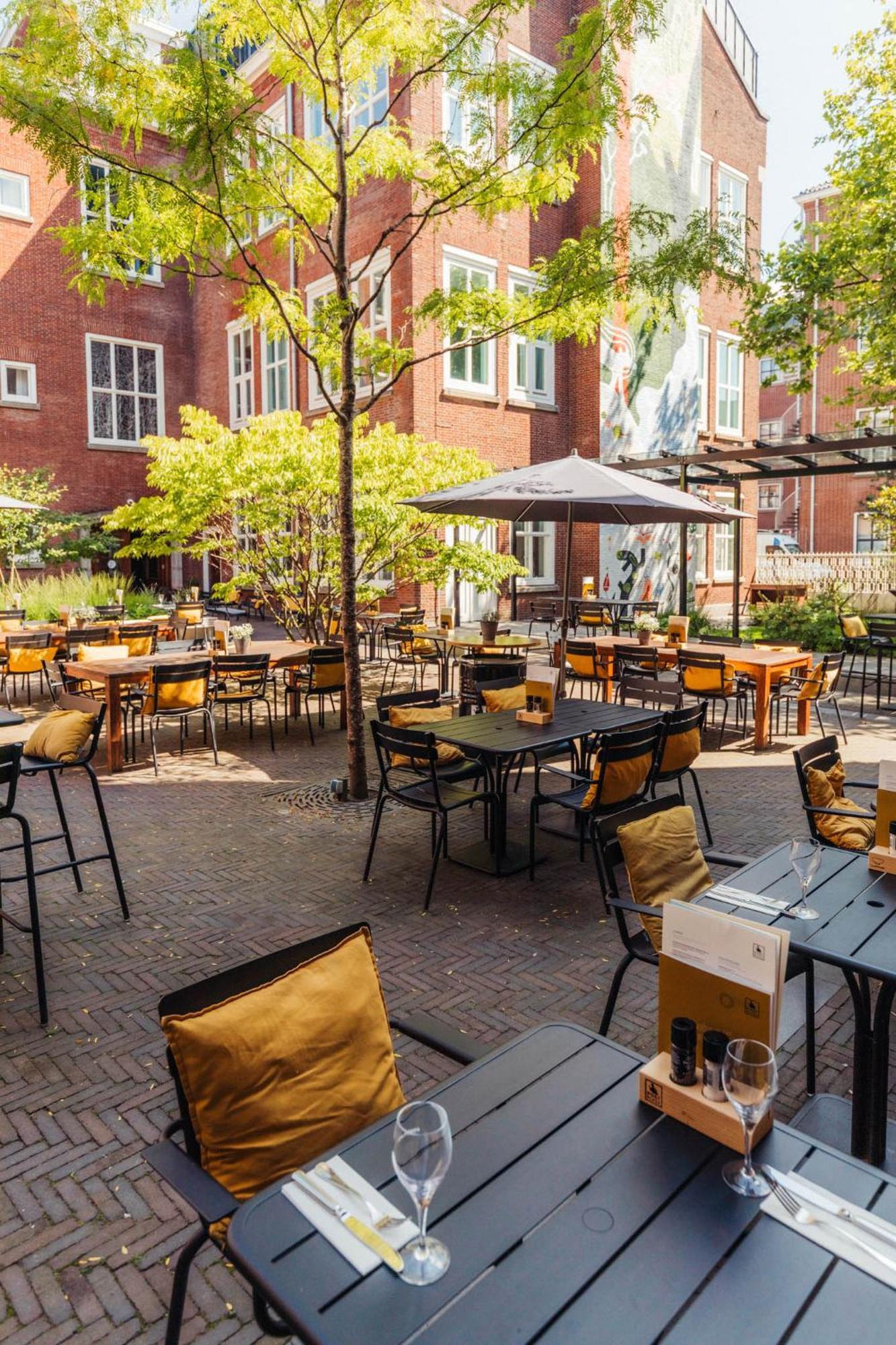 Post-Plaza Hotel & Grand Cafe Leeuwarden Dış mekan fotoğraf