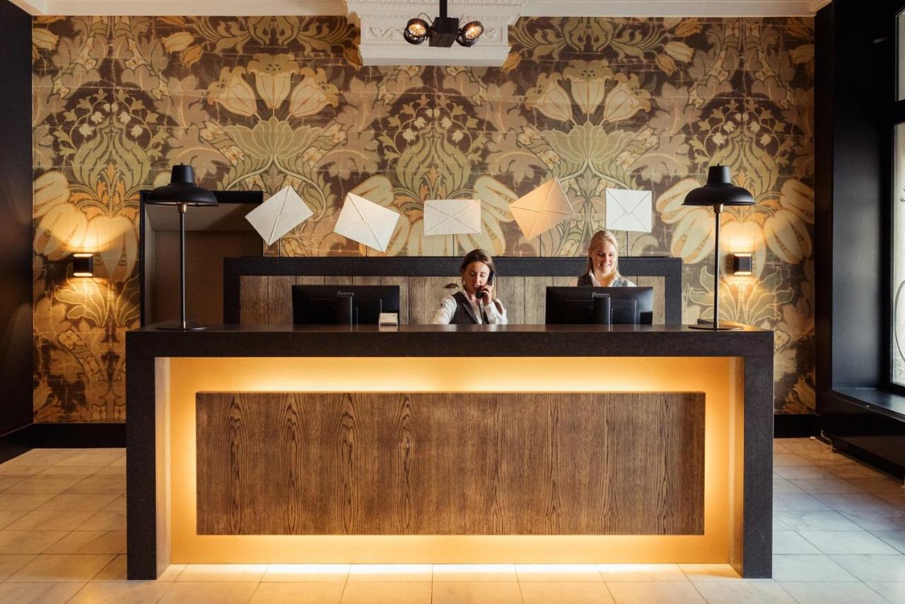 Post-Plaza Hotel & Grand Cafe Leeuwarden Dış mekan fotoğraf